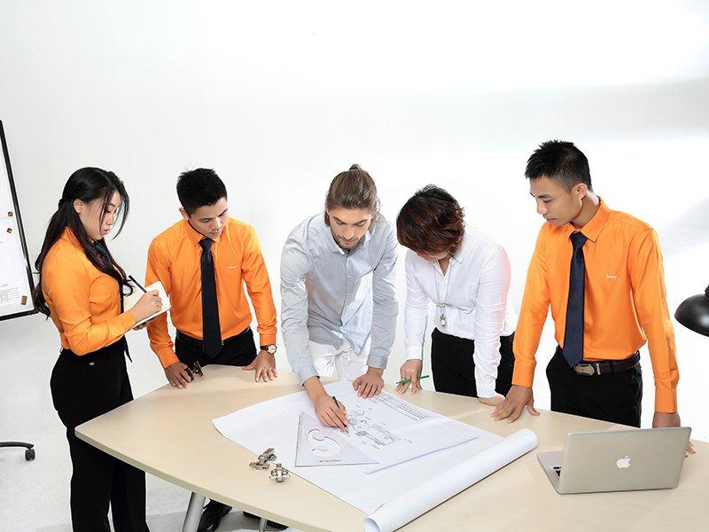 Our team (3)